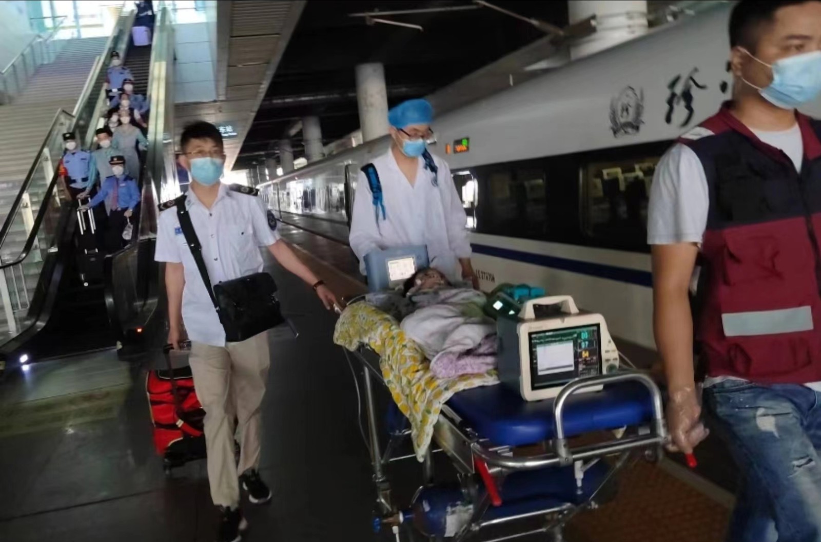 德阳高铁转运公司